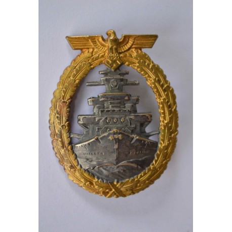 A Kriegsmarine High Seas Fleet Badge by Schwerin, Berlin.