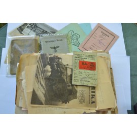 Grouping Documents originating from the German soldier II war Fritz Hegeler