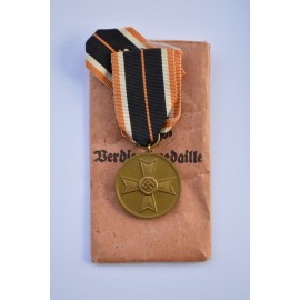 Germany. A War Merit Medal, in its Packet of Issue, by Walter & Henlein, Gablonz