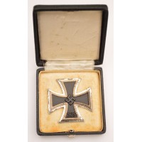 IRON CROSS FIRST CLASS 1939 WITH CASE MARKED L15 BY Friedrich Orth, Wien (Austria)
