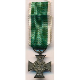 Anhalt. Friedrich Cross 1914, Mini, non-combatant ribbon.