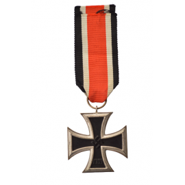 Iron Cross Second Class 1939 Schinkel Form nonmagnetic unmarked by Wilhelm Deumer.