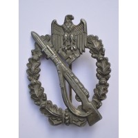 INFANTRY ASSAULT BADGE IN SILVER BY WERNER REDO "W.R.42"