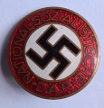 NSDAP party badge – RZM M1/137 Richard Simm & Söhne, Gablonz