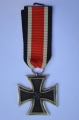 Iron Cross Second Class 1939 marked 25 maker Arbeitsgemeinschaft der Graveur- Gold- und Silberschemiedeinnungen.