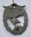 LUFTWAFFE GROUND ASSAULT BADGE UNMARKED MAKER Friedrich Linden	Lüdenscheid.