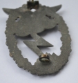 LUFTWAFFE GROUND ASSAULT BADGE UNMARKED MAKER Friedrich Linden	Lüdenscheid.