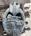 Panzer assault badge in silver – Unknown maker ‘Daisy’