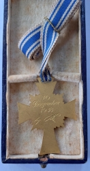 An Honour Cross of the German Mother, Gold Grade with Case, by C.F. Zimmermann