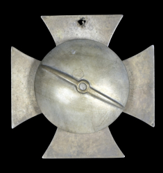 Iron Cross First Class 1939 screw back marked L/52 maker C. F. Zimmermann, Pforzheim Main.
