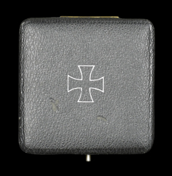 IRON CROSS FIRST CLASS 1939 UNMARKED 100, NONMAGNETIC BY RUDOLF WÄCHTLER & LANGE, MITTWEIDA.