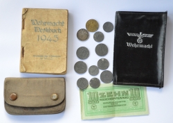 Set - Cover for Wehrmacht documents, wallet with coins, calendar with notes.