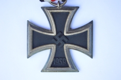 Iron Cross Second Class 1939 marked 65 maker Klein & Quenzer Idar - Oberstein