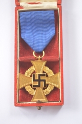 A Civil Service 40-Year Long Service Decoration, With Case