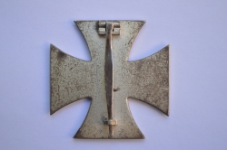 IRON CROSS FIRST CLASS 1939 UNMARKED 100, NONMAGNETIC BY RUDOLF WÄCHTLER & LANGE, MITTWEIDA.