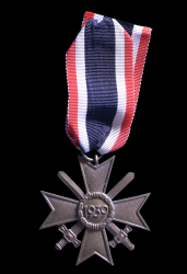 War Merit Cross 2nd Class with Swords, Fat Swastika Tombak version.