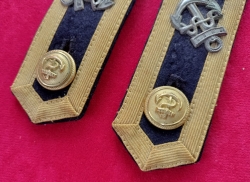 Kriegsmarine Medical NCO Shoulder Boards