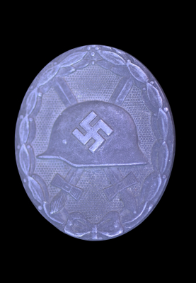 SILVER CLASS WOUND BADGE MARKED 26