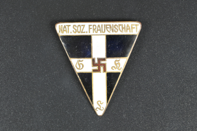Women's League Staff Member's Badge marked GES.GESCH.
