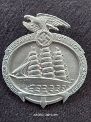 A 1935 National Day Of Sea Travel Badge By PAUL SCHULZE & CO., LÜBECK.
