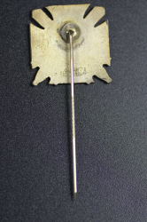 A Marine; a 10 and a 25 Year Veteran's Membership Stickpins By Gante