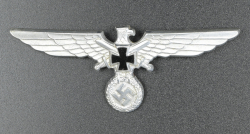 Veteran's League Breast Eagle marked GES. GESCH. 4.