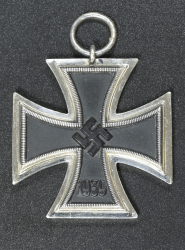 Iron Cross Second Class 1939 unmarked maker Otto Schickle, Pforzheim.
