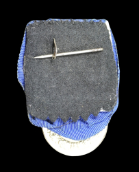 A SECOND WAR GERMAN WEHRMACHT LONG SERVICE MEDAL - 4 YEARS.