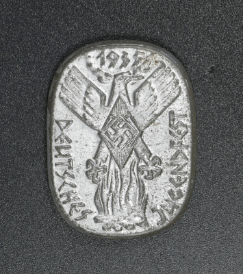 A 1935 HJ German Festival of Youths Badge.